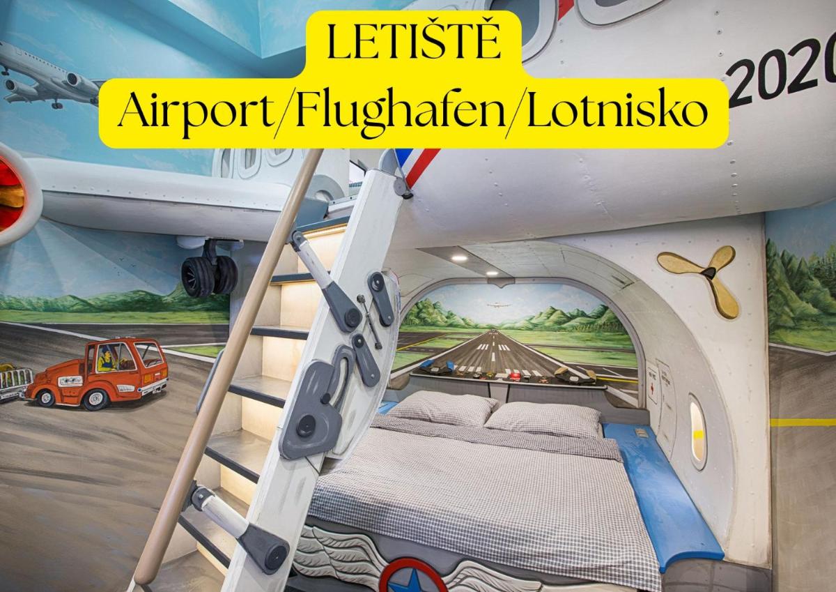 Hotel Kocourkov - Housity