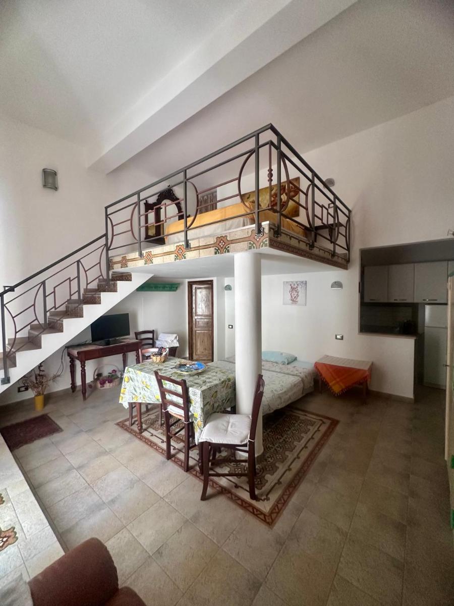 Le_case_di_Antonella - your holiday in Sicilia - Housity