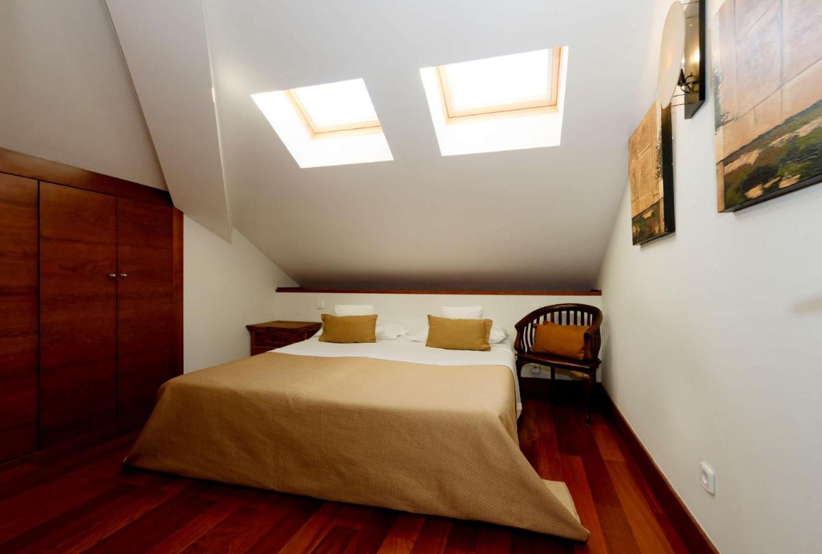 El Aura - Housity