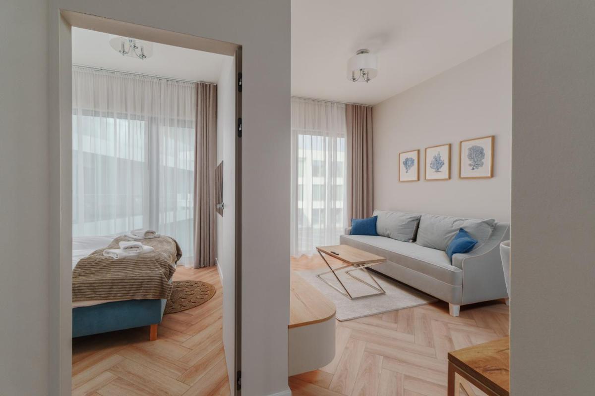 Lake House- Aparthotel Nad Zatoka - Housity