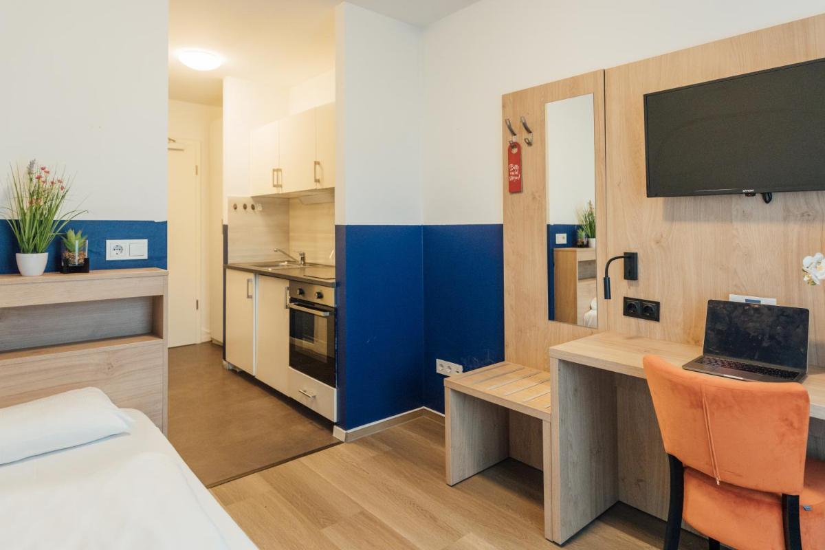 MYKY Aparthotel Harburg - Free Parking - Housity