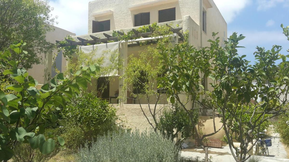 Ζini 2 - Housity