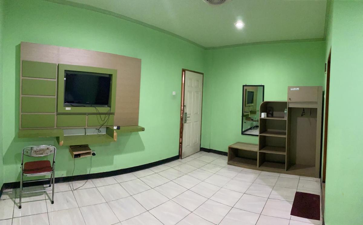 Sukabumi Indah Hotel - Housity