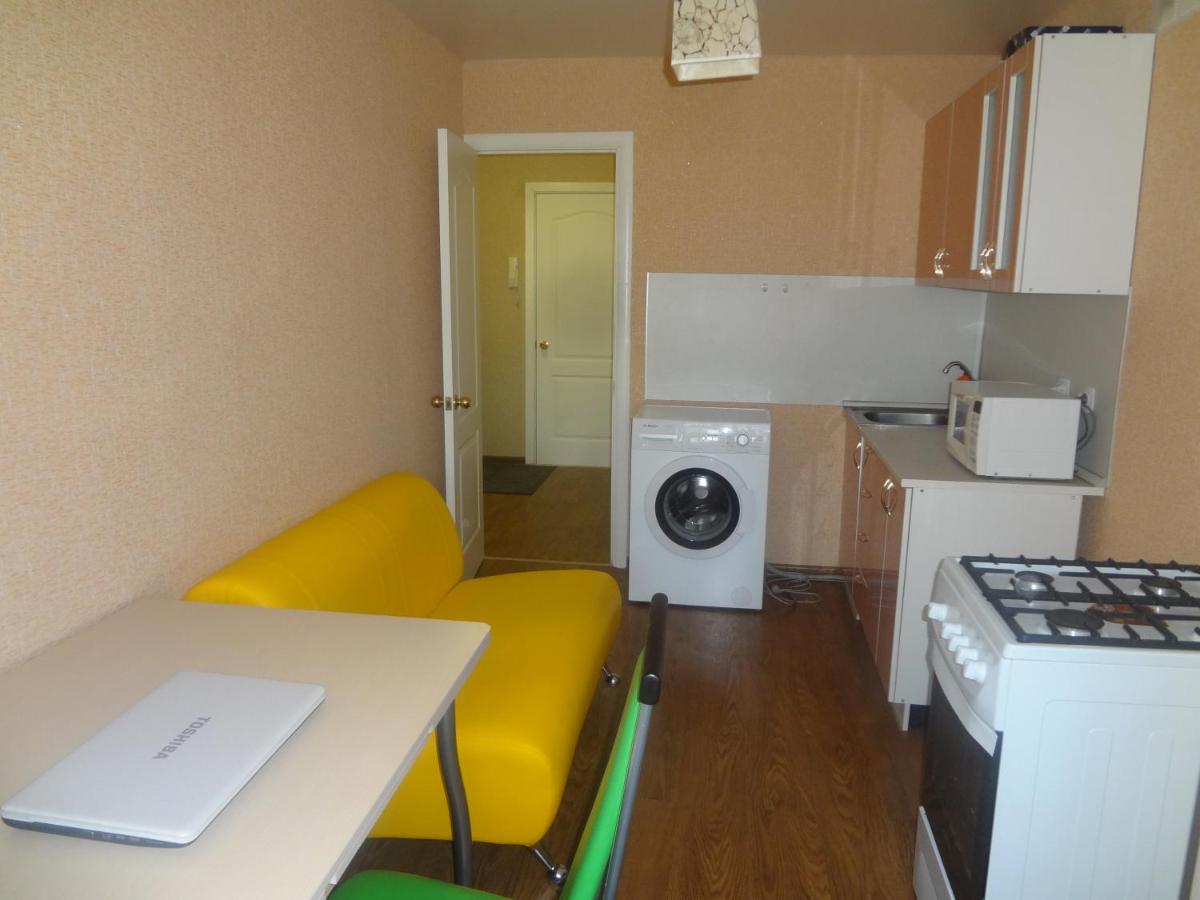 Apartments on Petropavlovskaya 77 - Housity