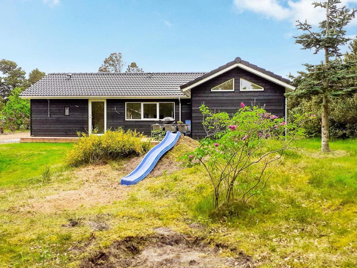 8 person holiday home in Hadsund-By Traum - Housity