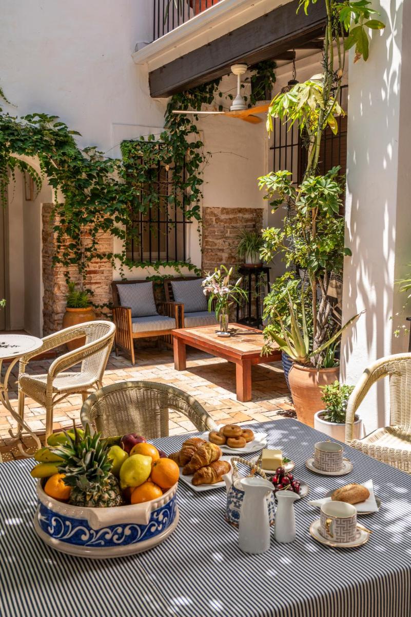 Art Boutique Hotel Chamarel - Housity