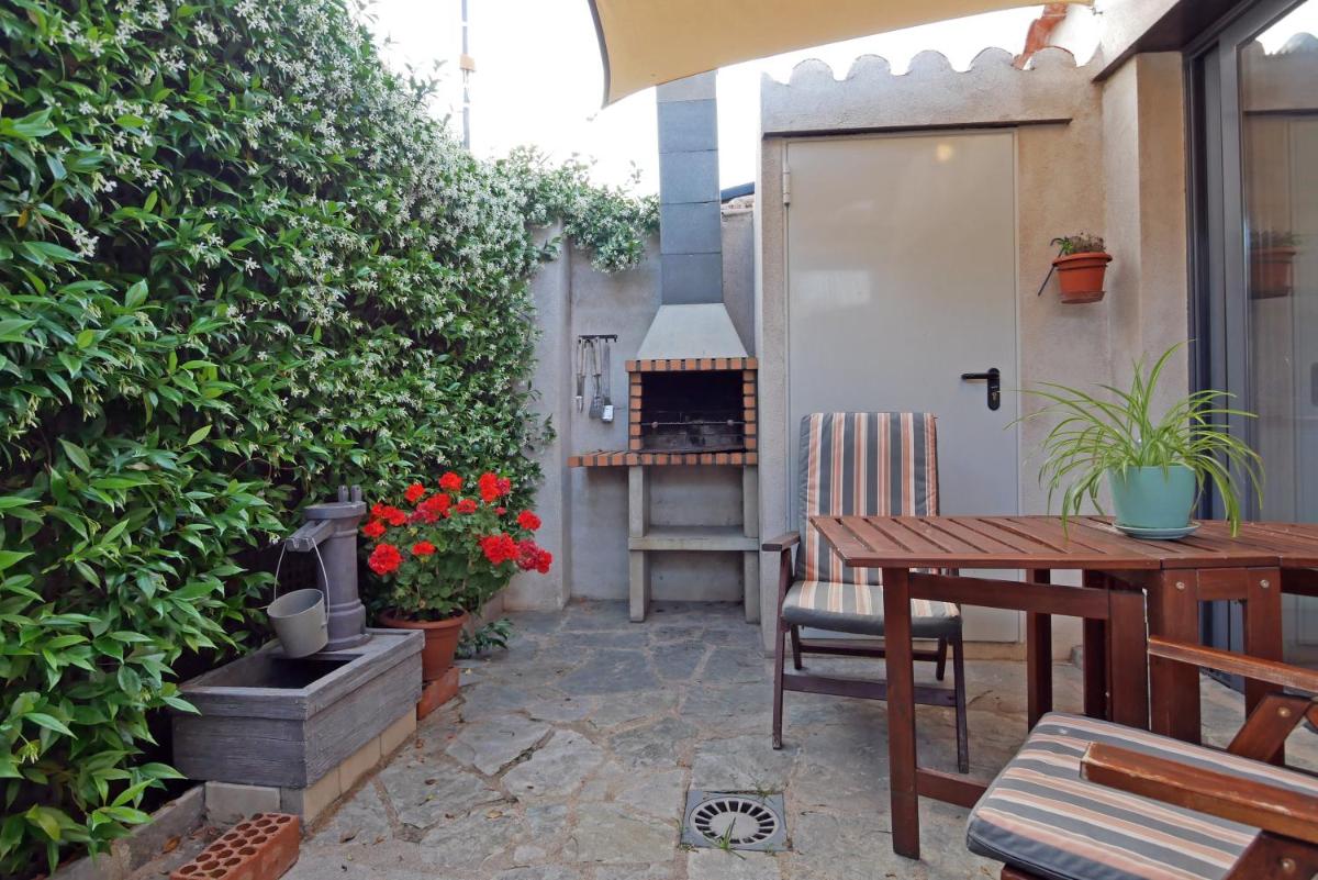 Casa Rural El Cuco - Housity