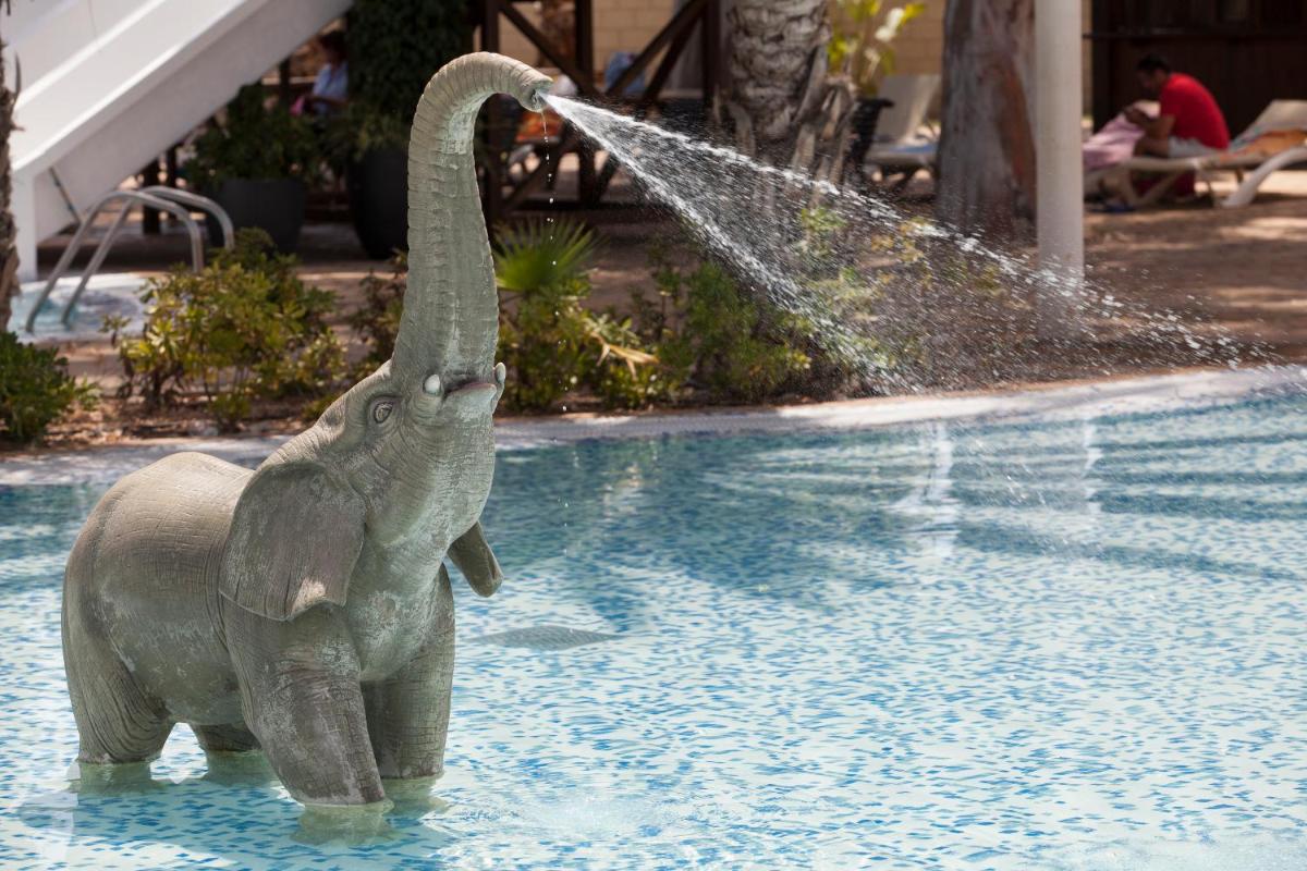 Piscina en o cerca de Alannia Costa Blanca