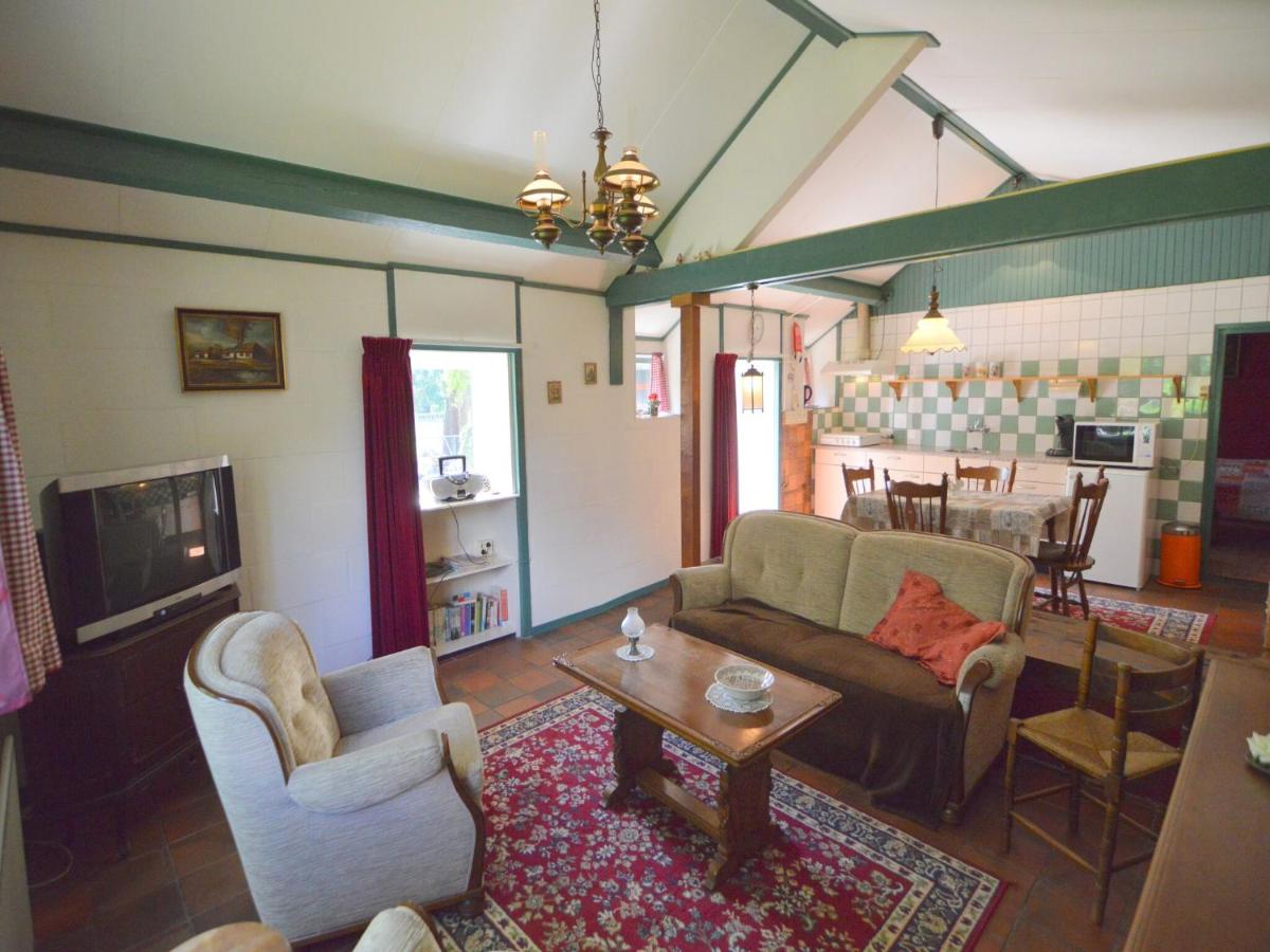 Cozy Holiday Home in Bergen op Zoom with Garden - Housity