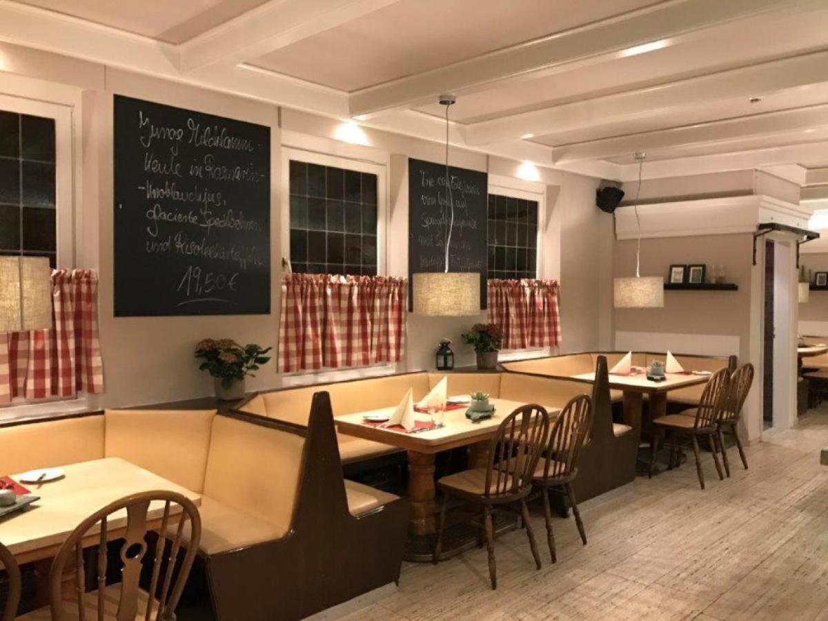 Hotel Restaurant Strümper Hof - Housity