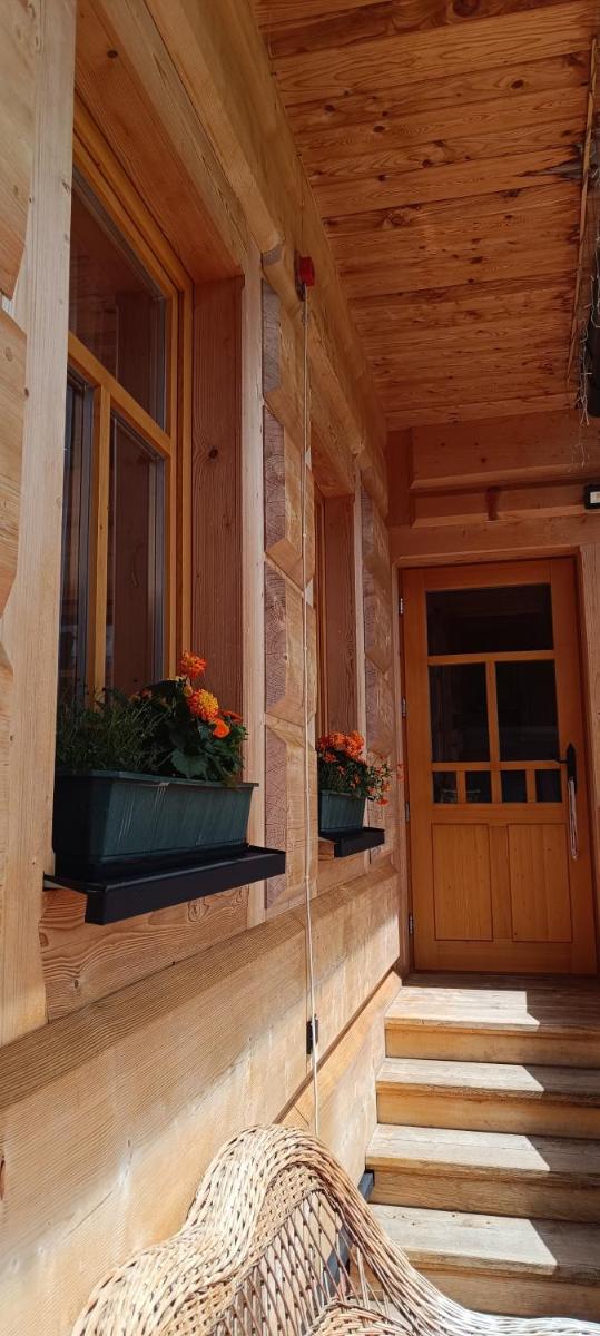 Schronisko Stary Młyn - Housity