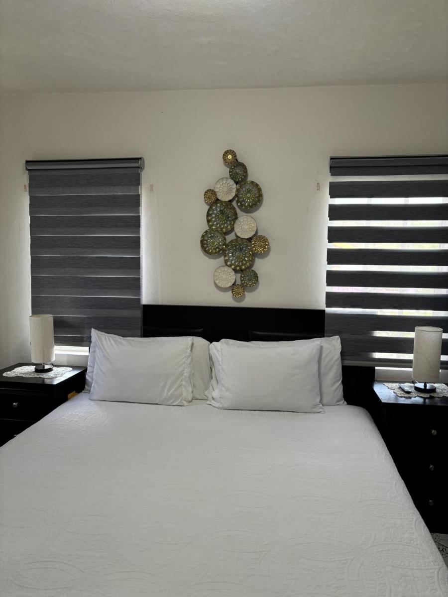 Denyse Home Cottage - Housity
