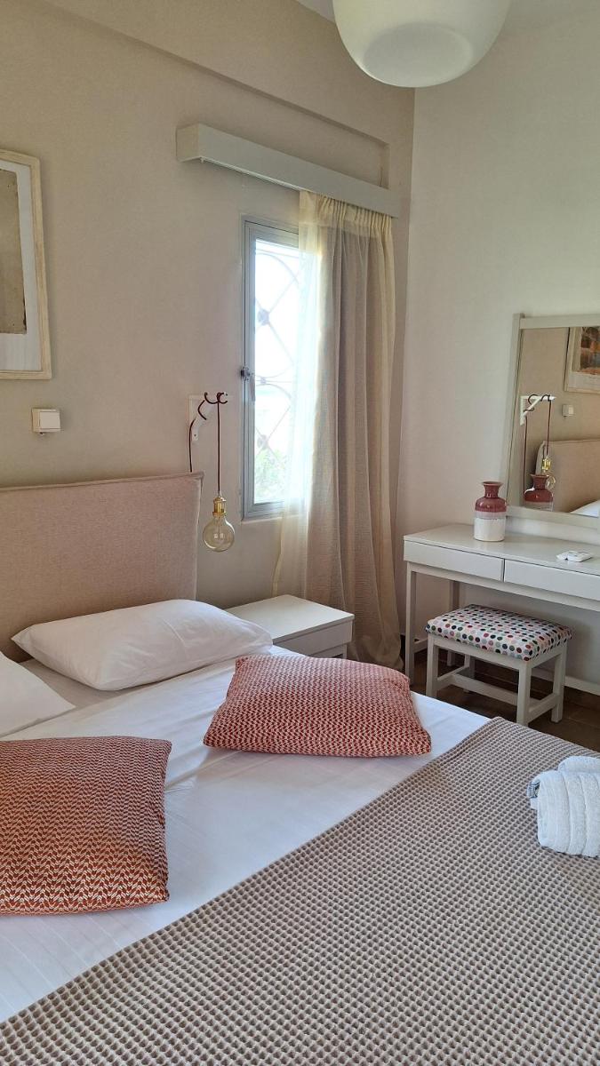 Spiti sto Aigaio - Housity