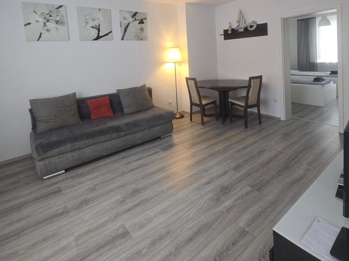 Apartment Flora three - Hizvo