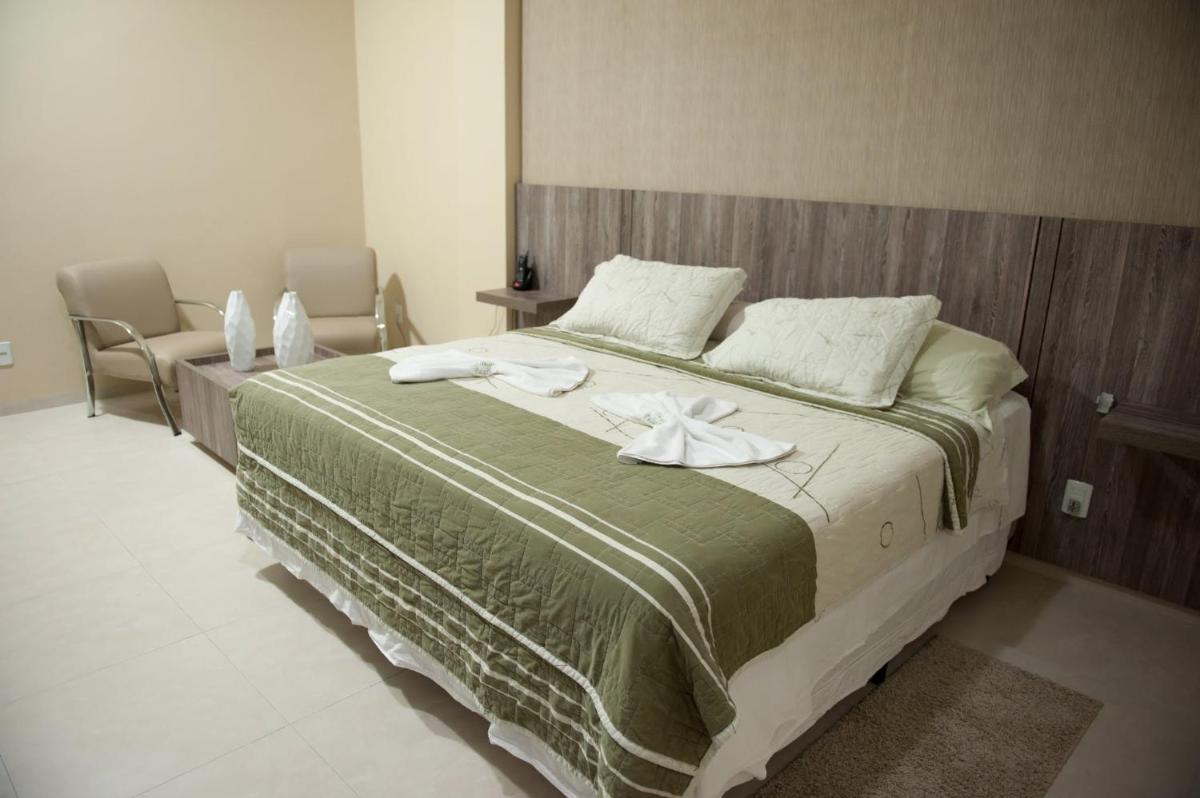 Italian Palace Hotel - Housity