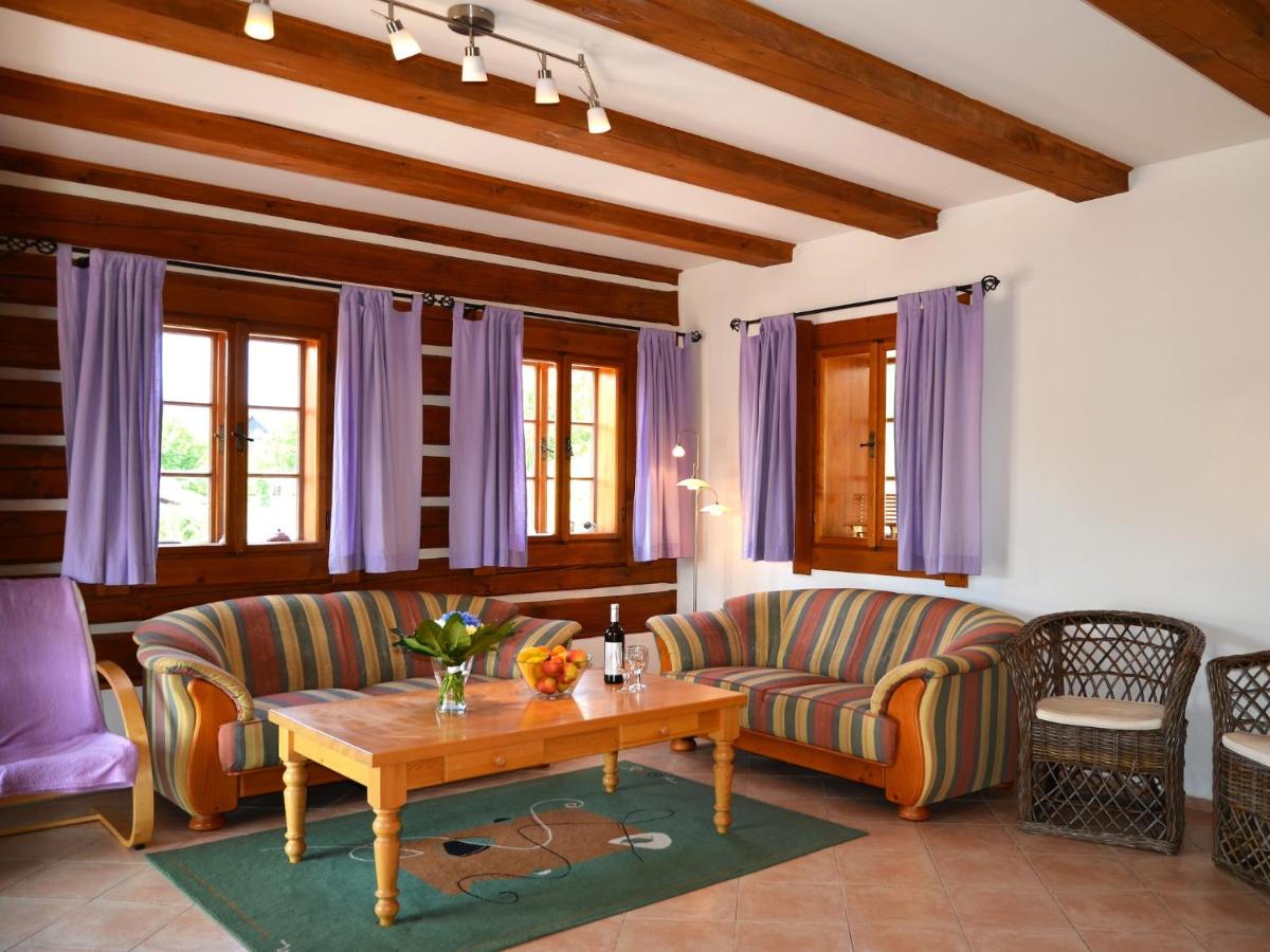 Modern Cottage near Ski area in Stupna Czech Republic - Housity
