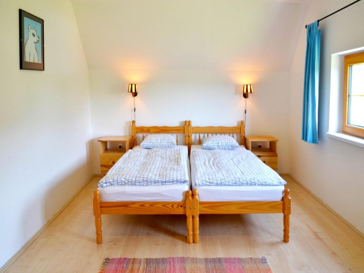 Modern Cottage near Ski area in Stupna Czech Republic - Housity