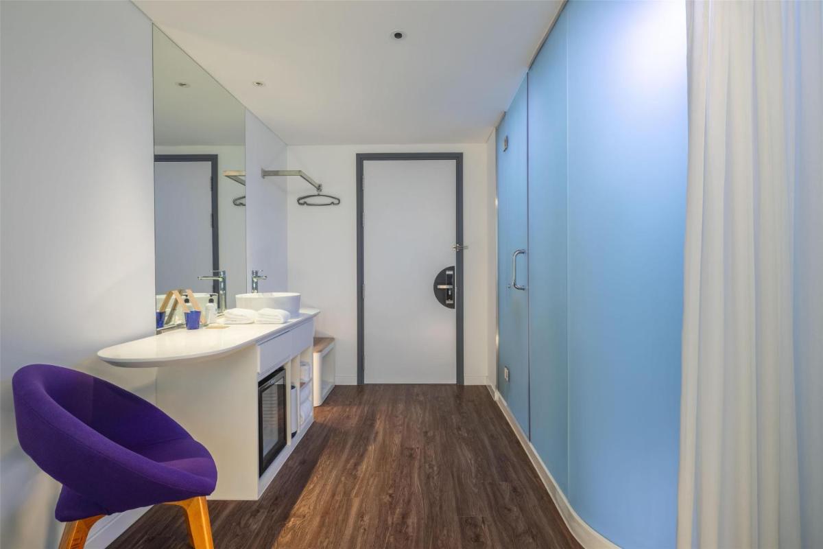 Tru by Hilton Ha Long Hon Gai Centre - Housity
