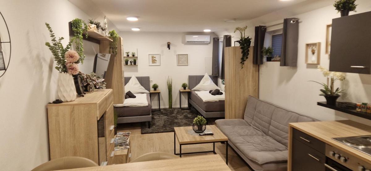 Appartment-Ferienwohnung mit Küche, Bad, kostenlos WLAN, Modern eingerichtet - Housity
