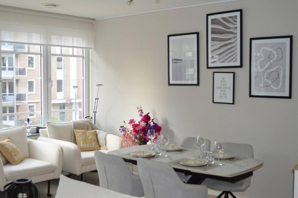 Modern appartement met doorkijk op de duinen - Housity