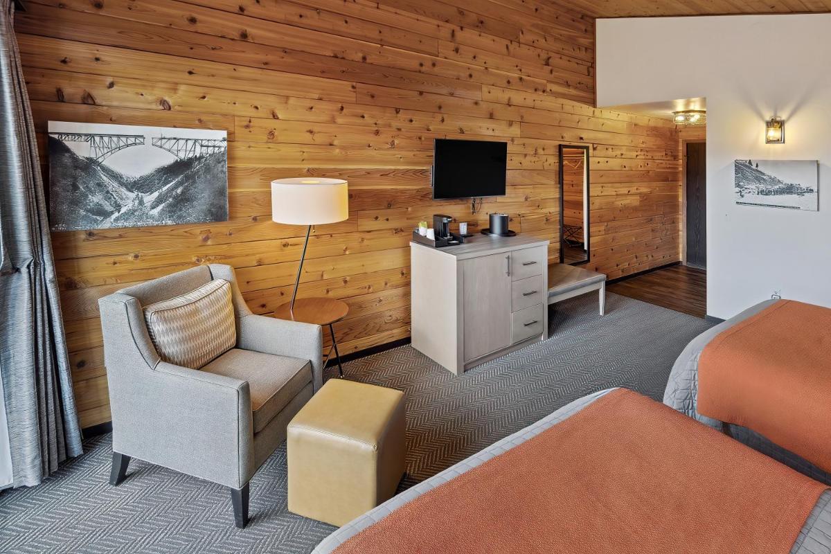 Denali Bluffs Hotel by Aspen Hotels - Housity