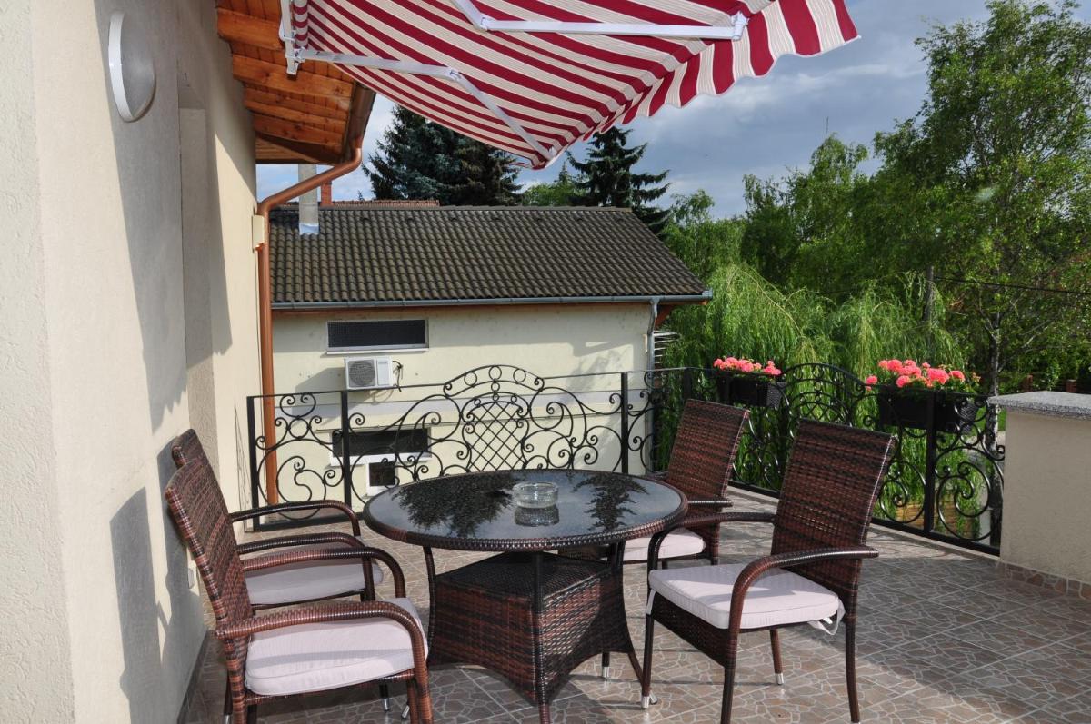 Farkas Apartman - Housity