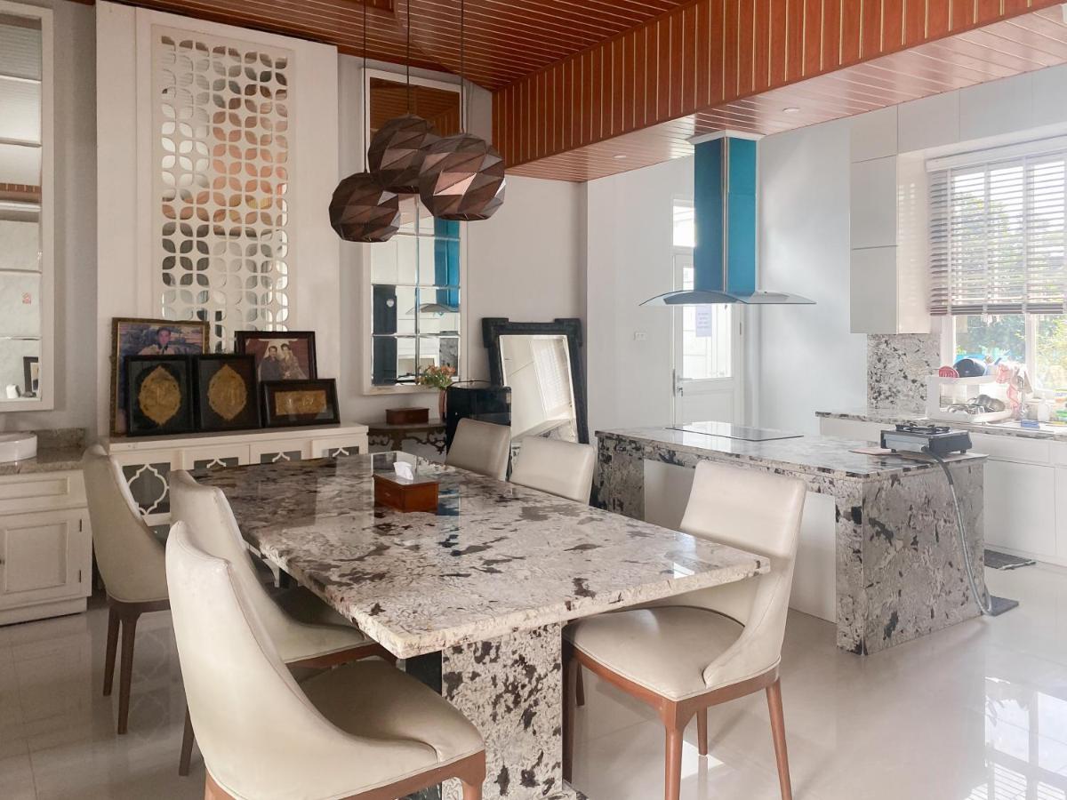 Urbanview Hotel Hakobox Syariah Lampung by RedDoorz - Housity