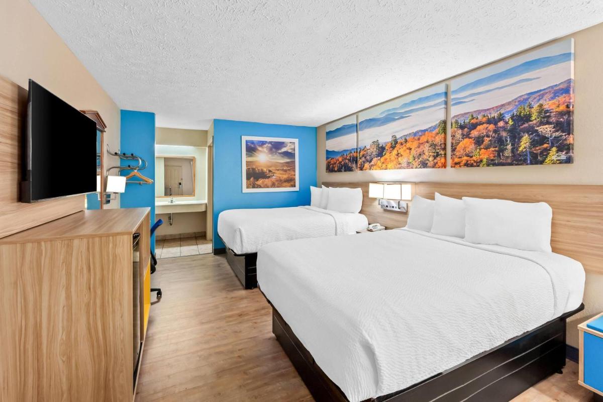 Days Inn by Wyndham Lexington - Housity
