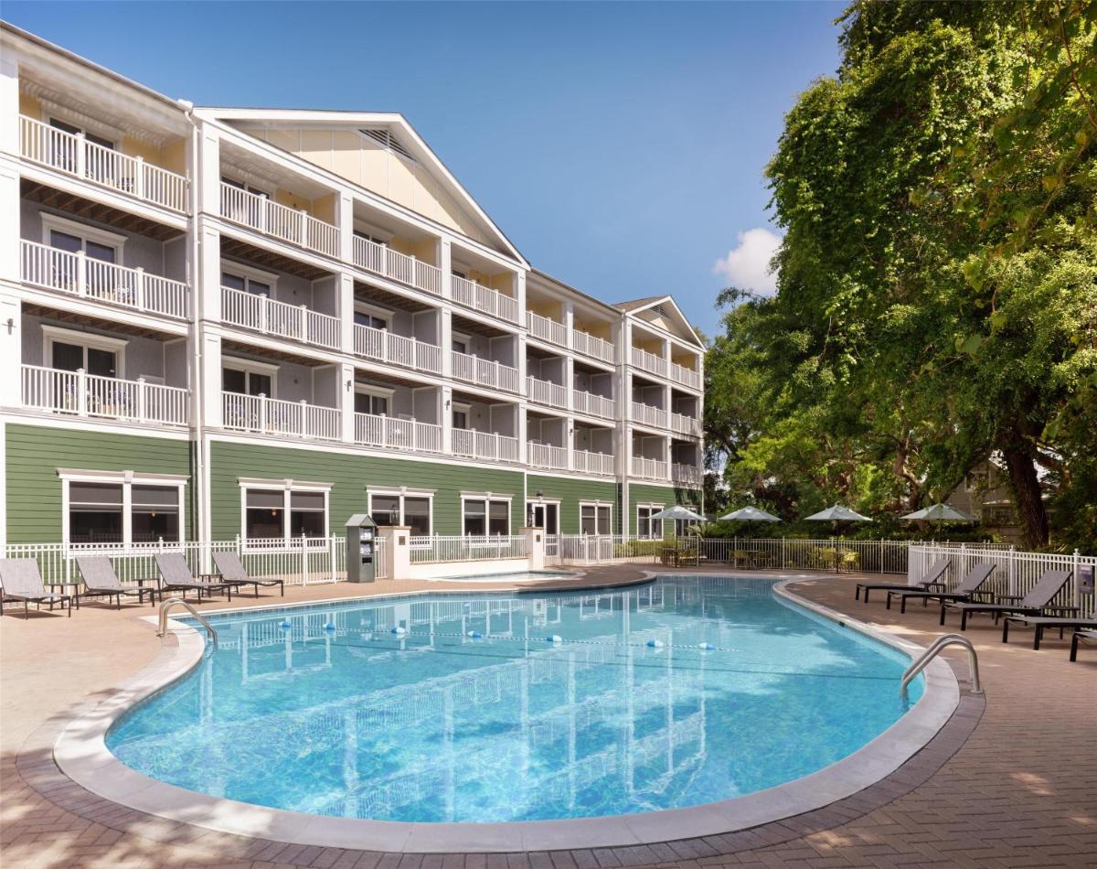 Hampton Inn & Suites Jekyll Island - Housity