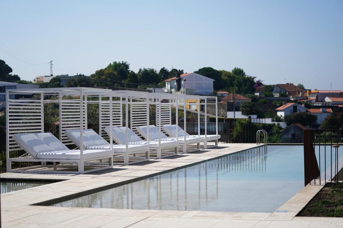 A piscina em ou perto de The Lince Santa Clara