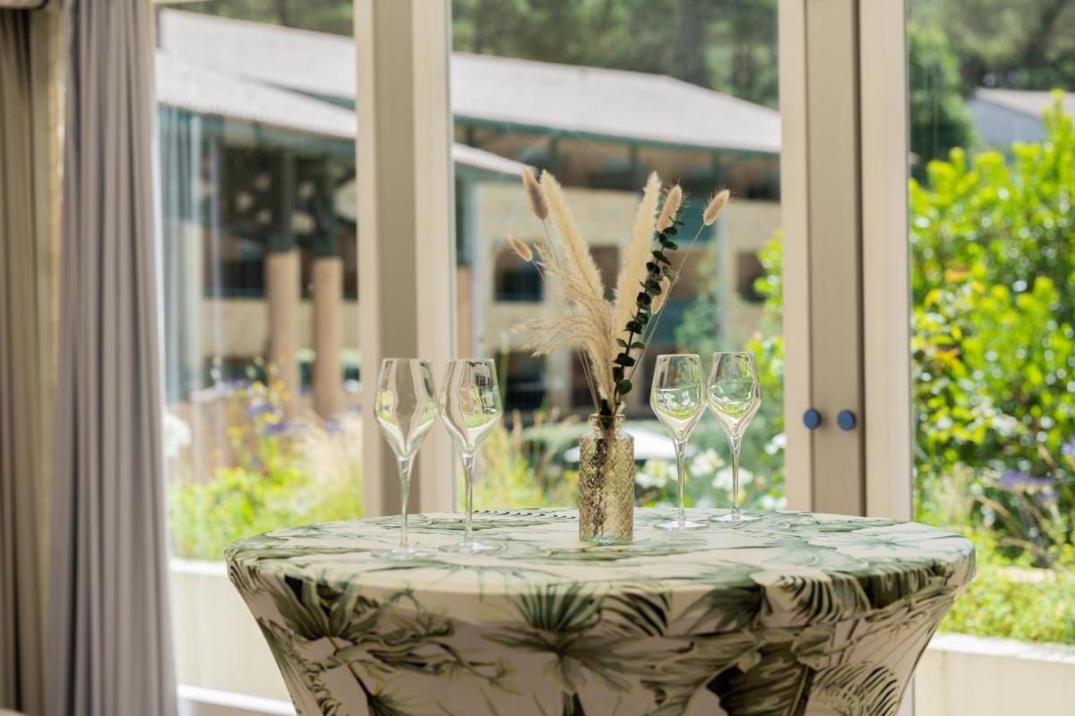 Jardin de l'établissement Hôtel & Spa Vitalparc, The Originals Collection