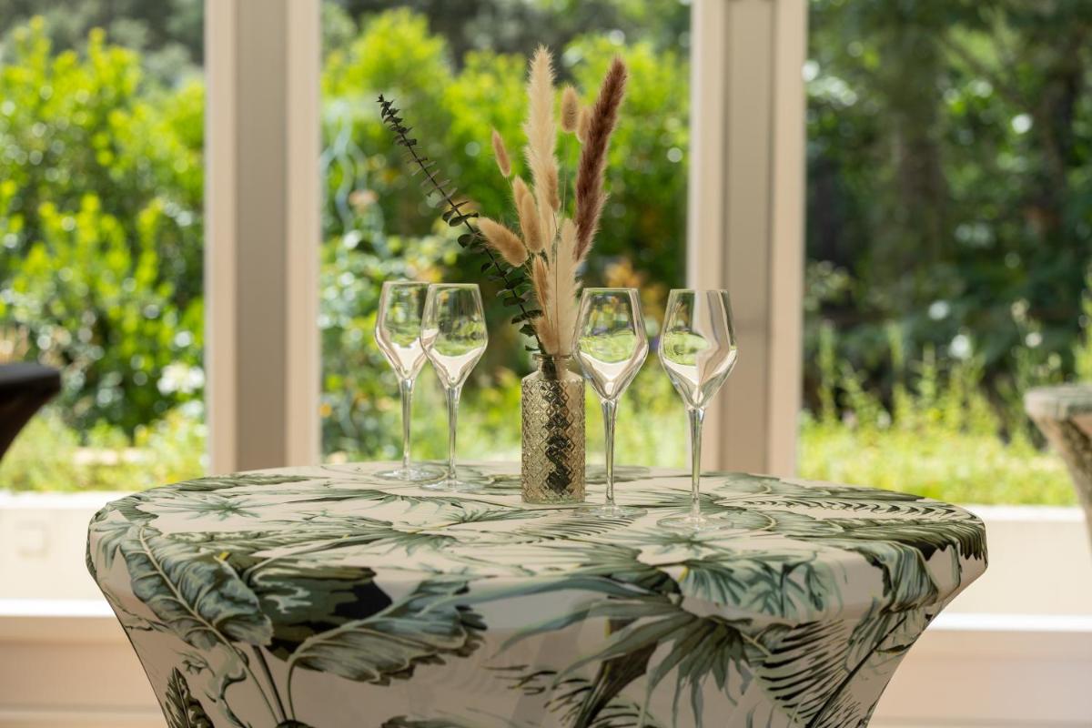 Jardin de l'établissement Hôtel & Spa Vitalparc, The Originals Collection