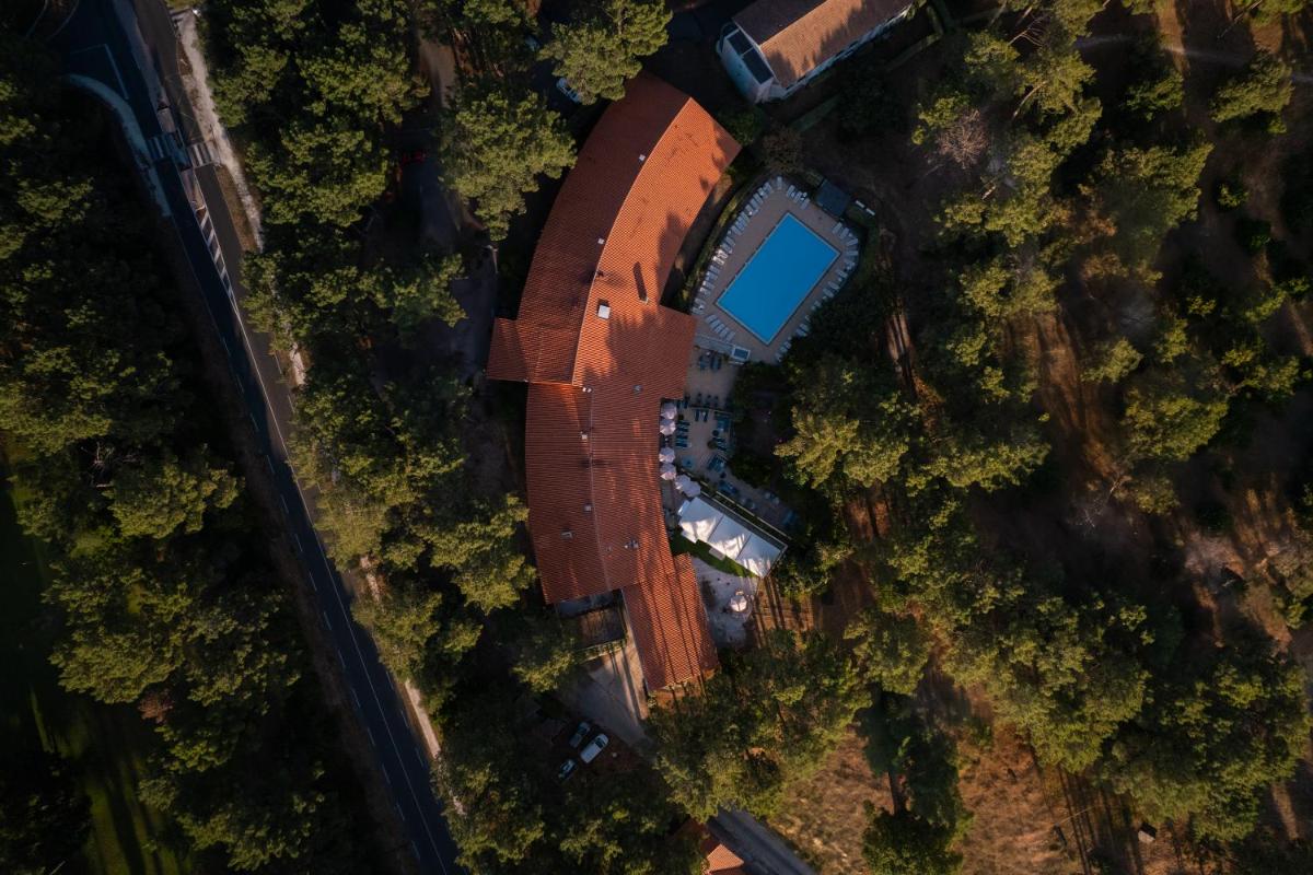 Vue panoramique sur l'établissement Hôtel & Spa Vitalparc, The Originals Collection