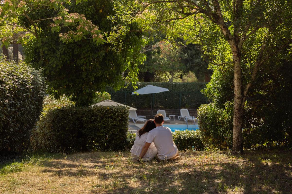 Jardin de l'établissement Hôtel & Spa Vitalparc, The Originals Collection