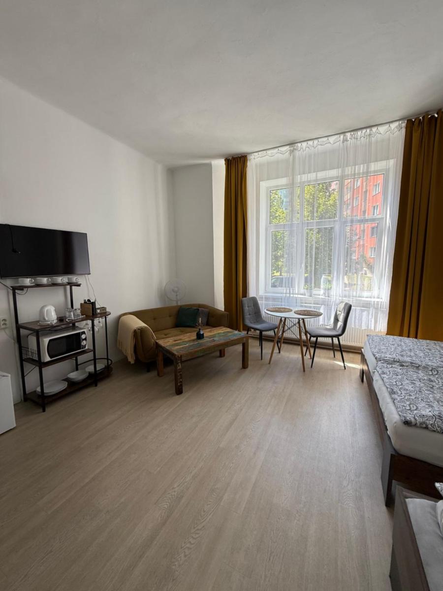 Pension Moravia - Housity