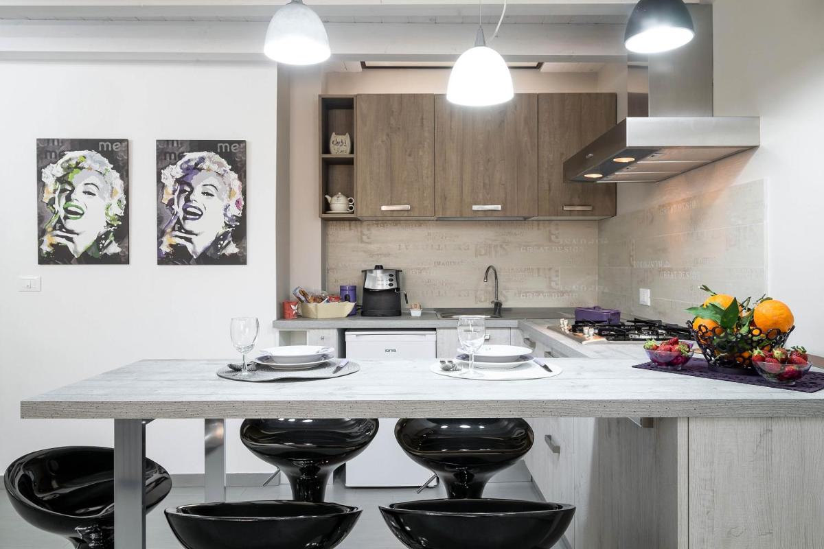 Quattro Canti Apartments - Housity