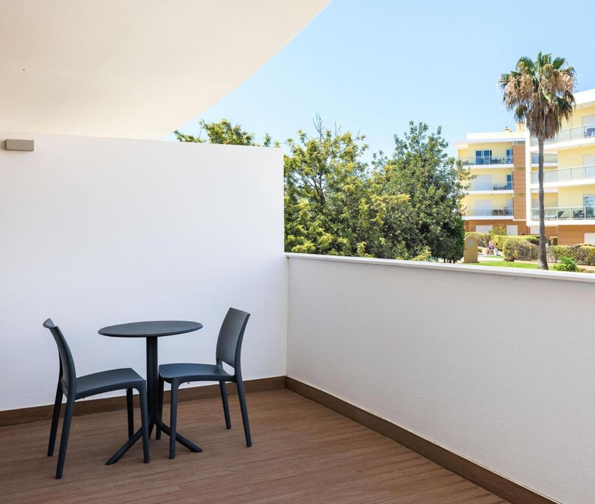 Uma varanda ou terraço em Jupiter Marina Hotel - Couples & Spa
