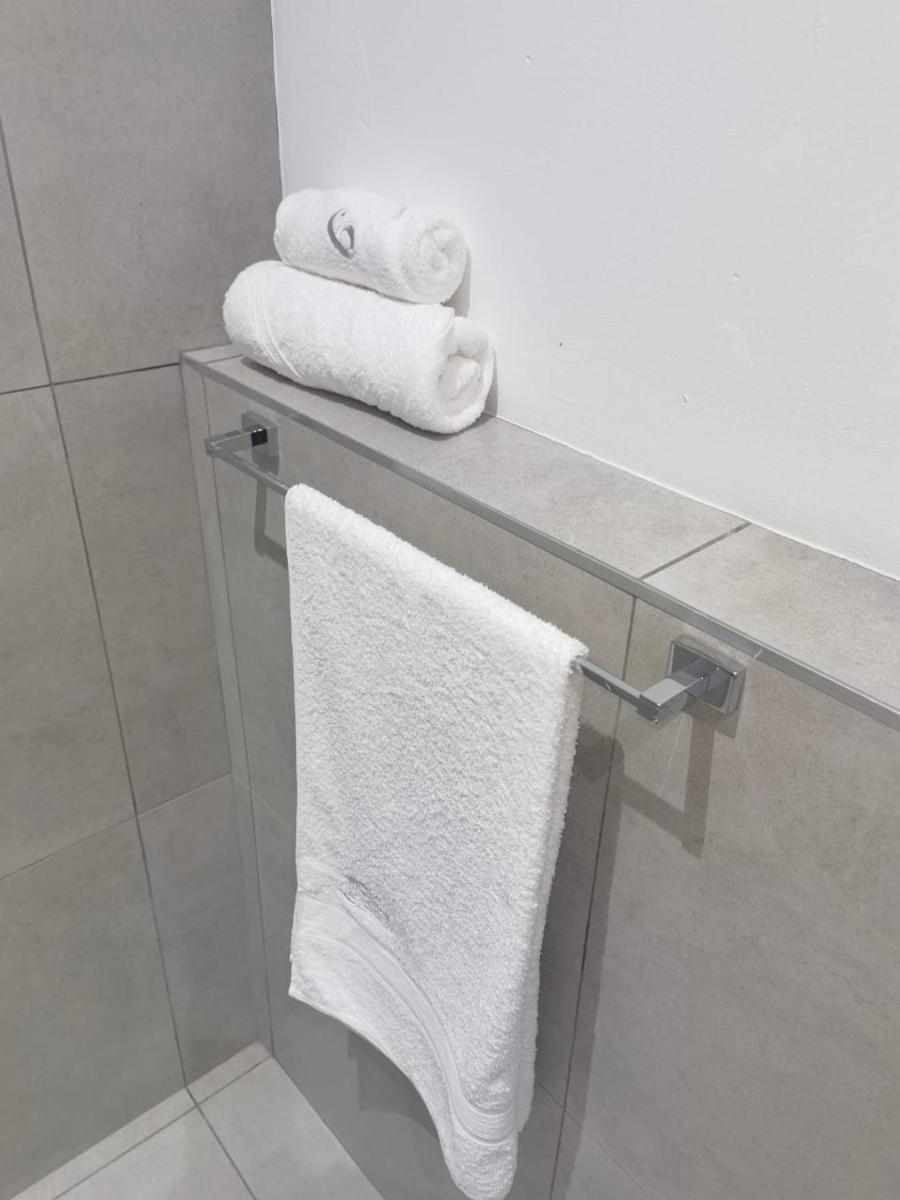 Ditsaleng Bed and Breakfast - Housity