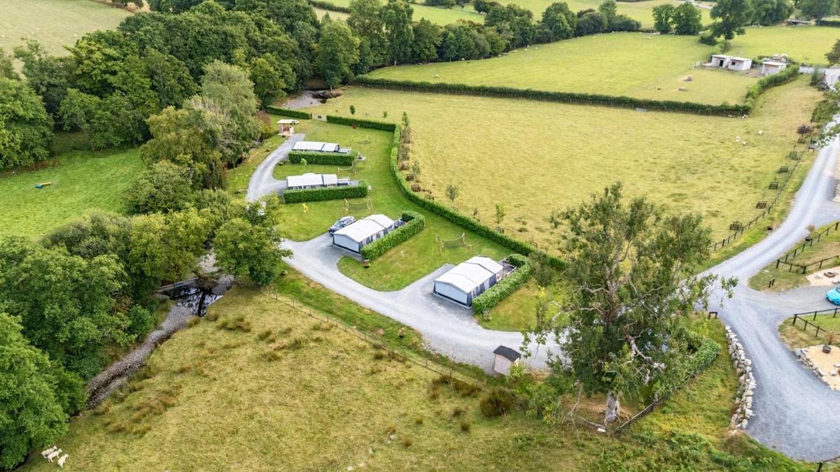 Hillside Lodge - Housity