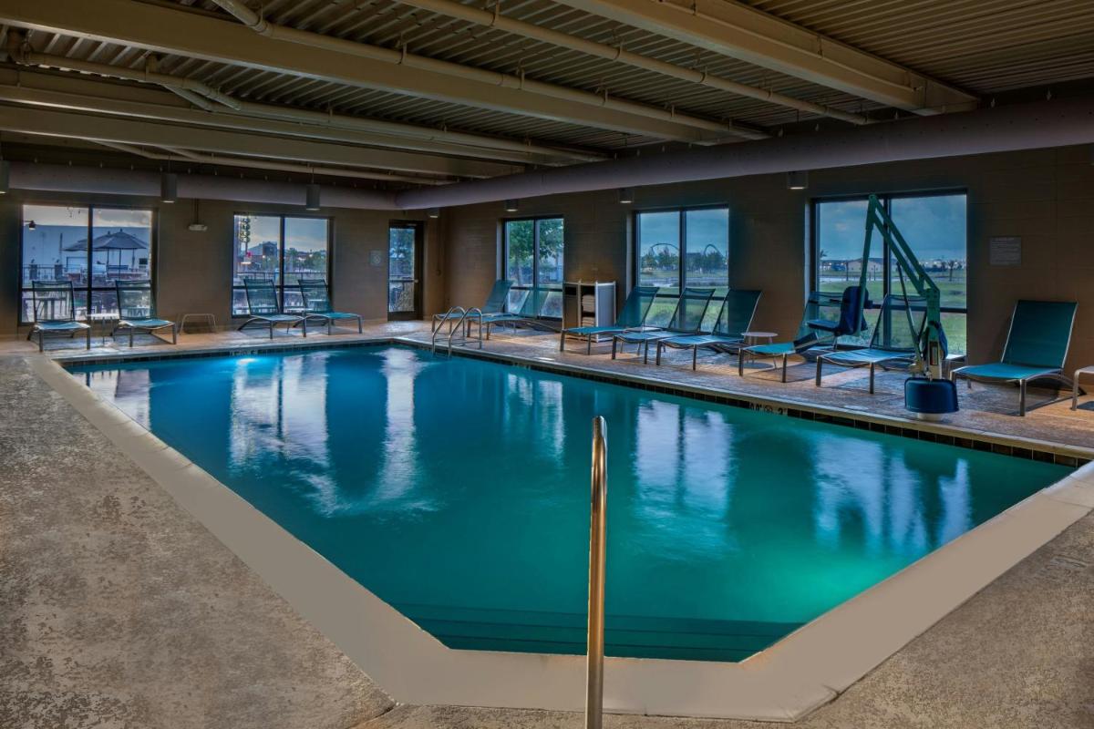 TownePlace Suites by Marriott Foley at OWA - Housity