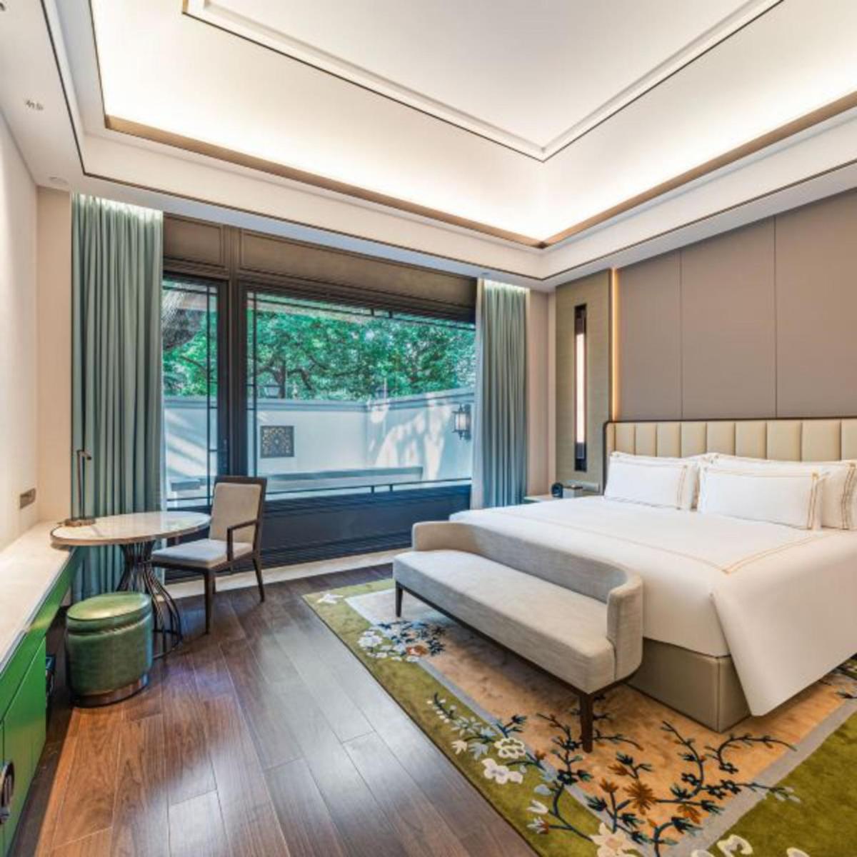 Hong Qiao State Guest House - Housity