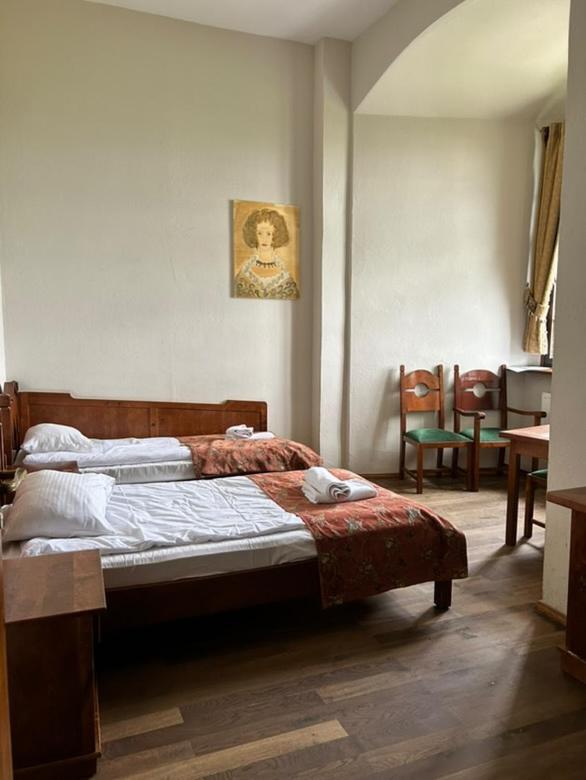 Zamek Golubski - Housity