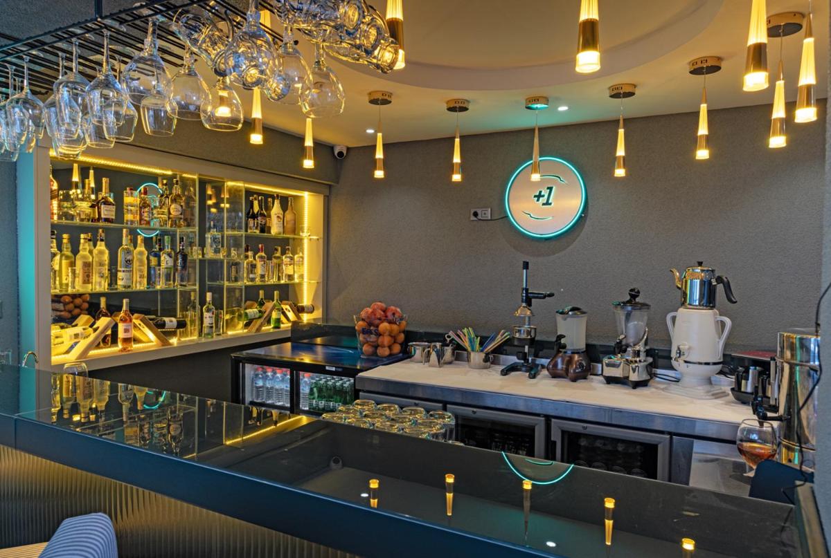 Çandarlı Resort Otel - Housity