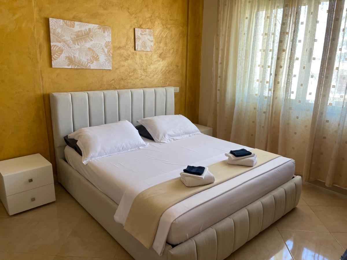 Red apartment - Hizvo