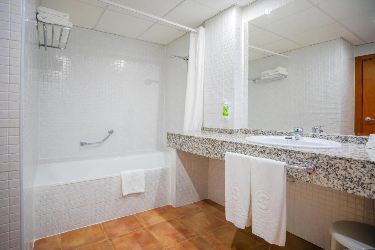 Un baño de Hotel Servigroup Marina Playa