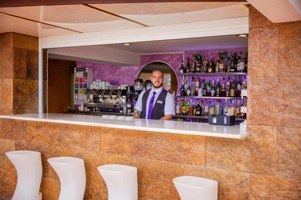 Clientes alojados en Hotel Servigroup Galua