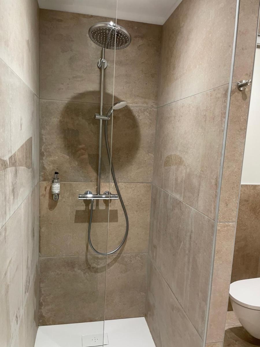 Salle de bains dans l'établissement Hotel de la Jamagne & Spa