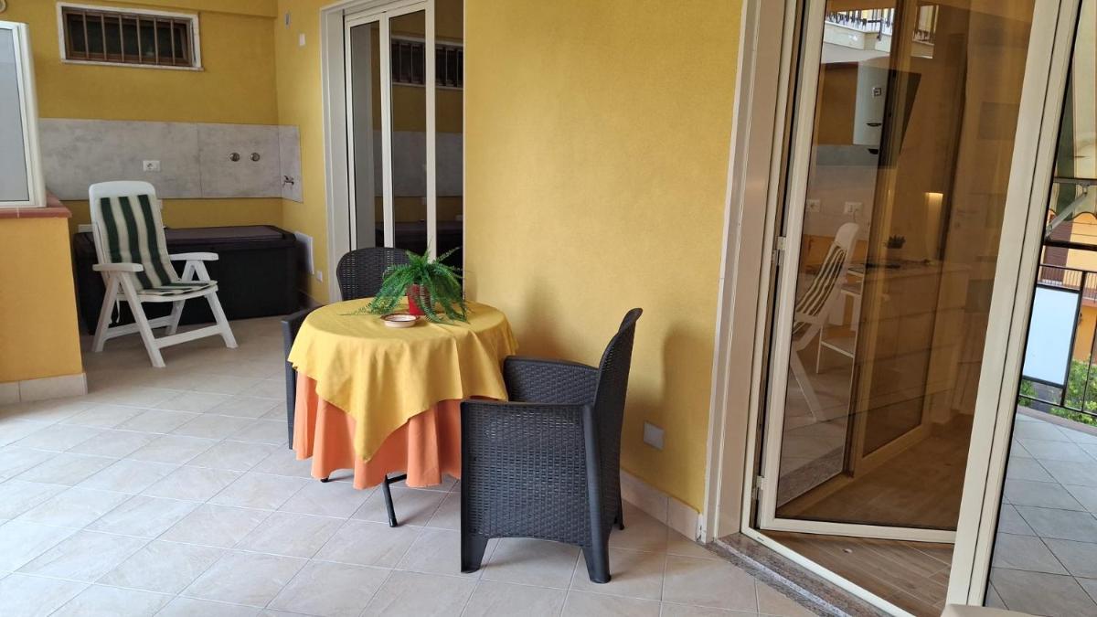 B&B Brezza Marina - Housity