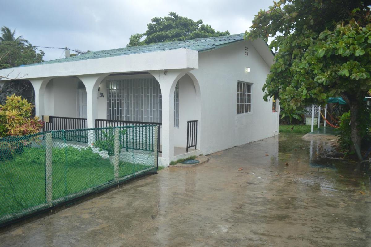 Posada Henry - Housity