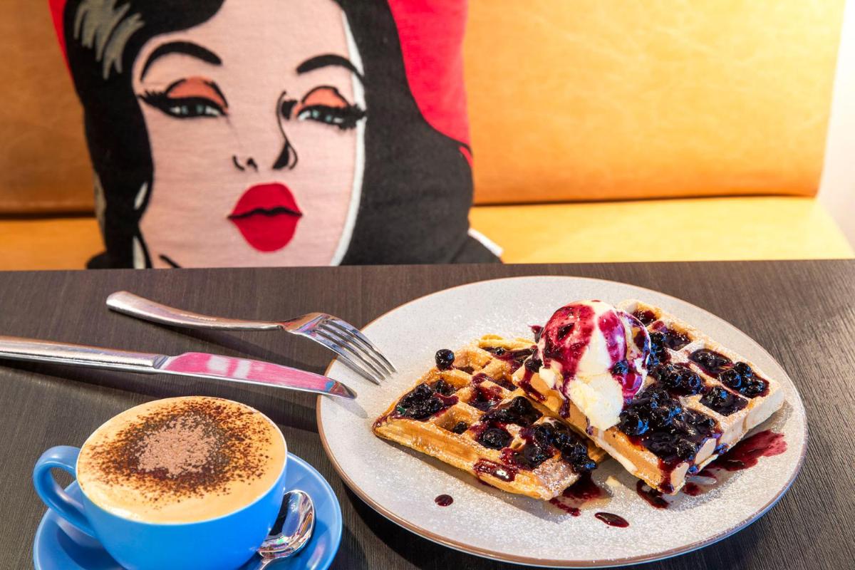 Ink Hotel Melbourne Southbank - Hizvo